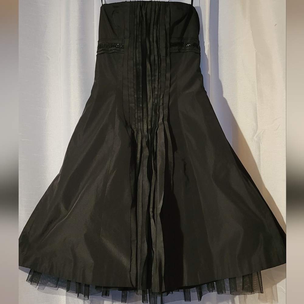 BCBGMAXMARA black cocktail beaded dress